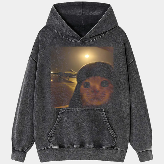 CAT TAKING SELFIE V2 TEE