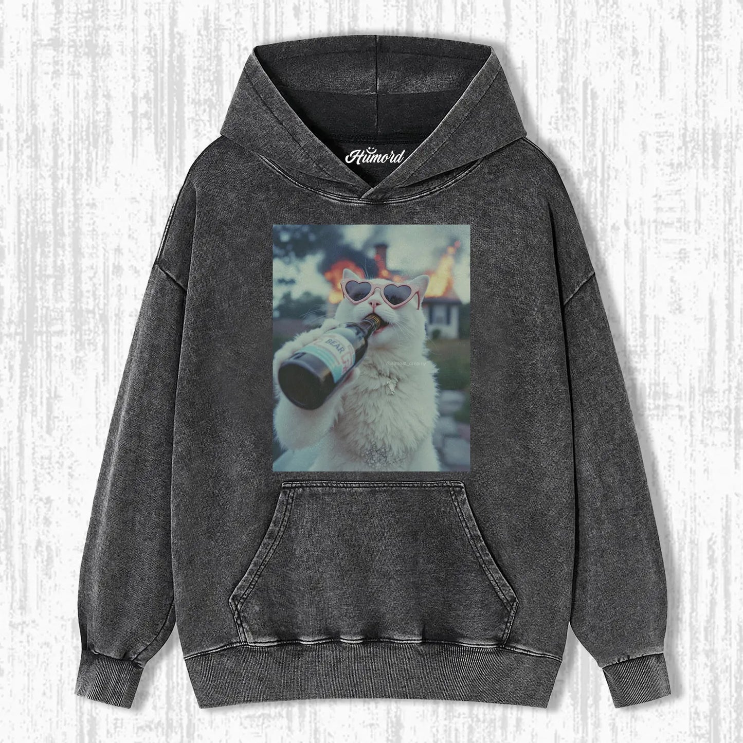 FUNNY DRIKING CAT T-SHIRT