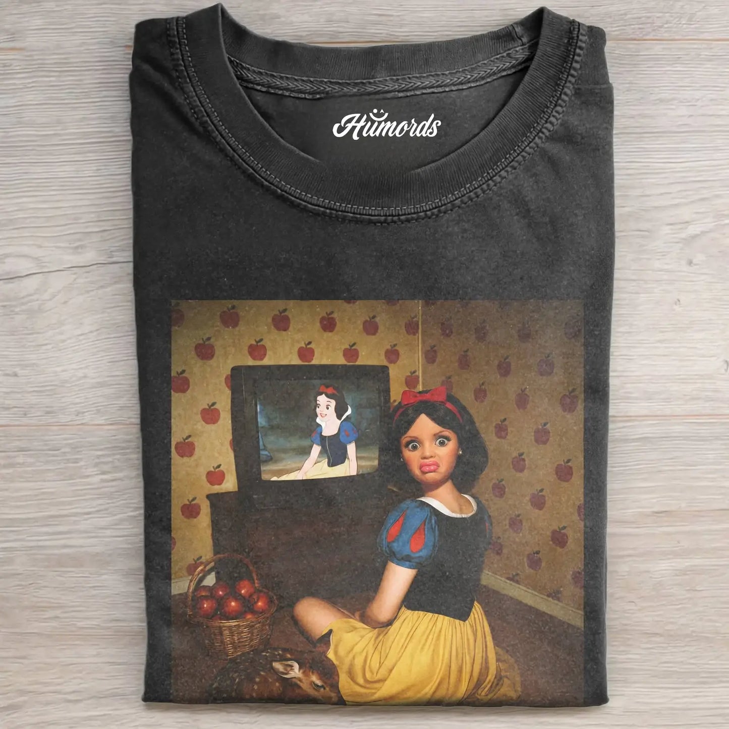 BARBIECORE SNOW WHITE TEE