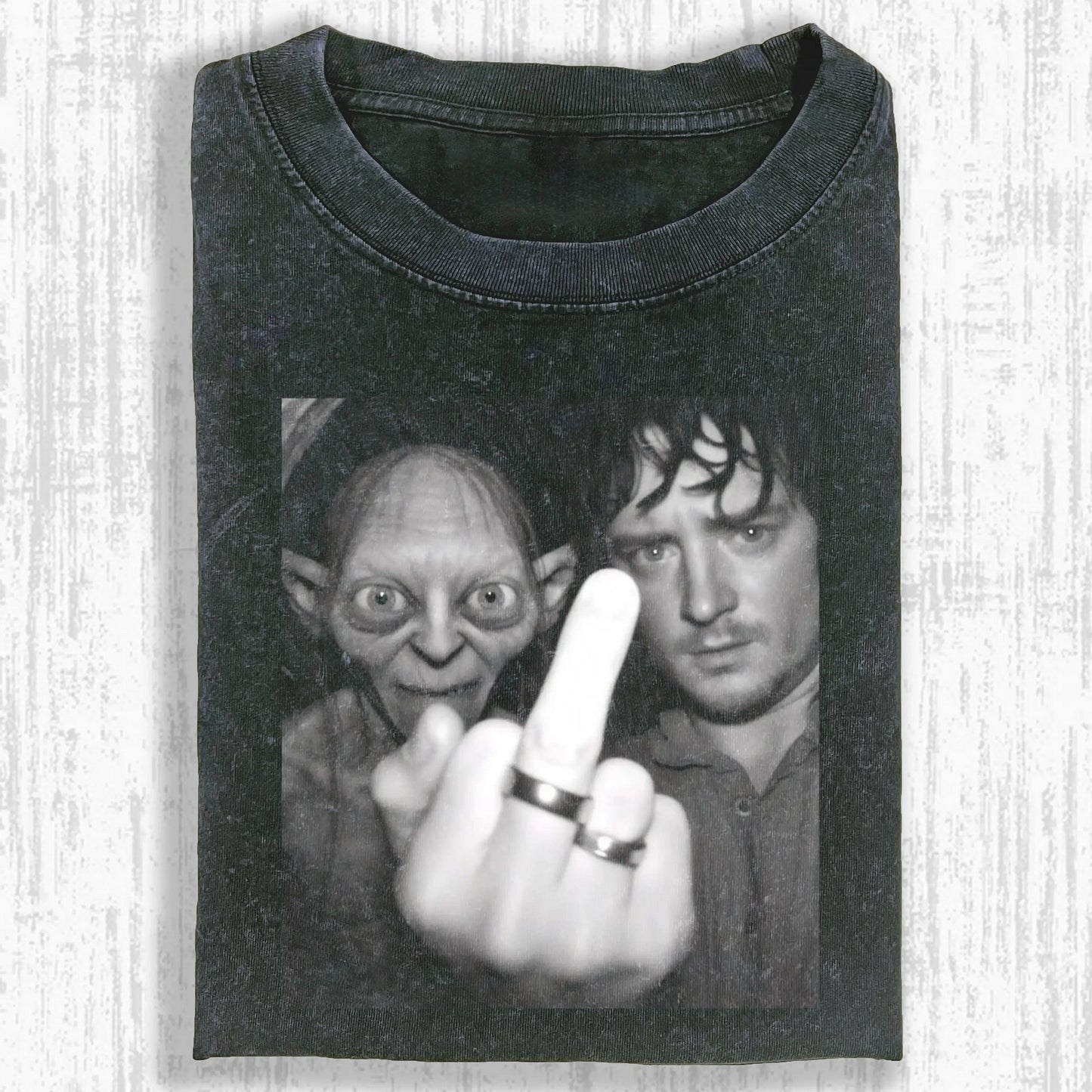 THE LORD OF THE RINGS TEE