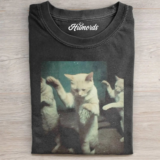 THREE CATS DANCING TEE