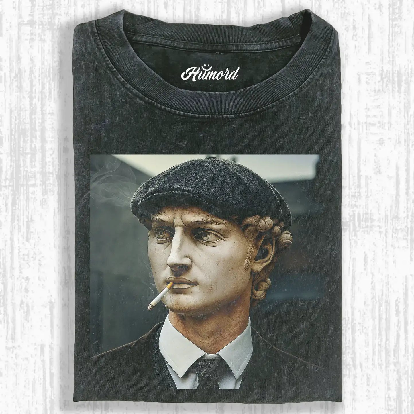 WACKY SCULPTURE T-SHIRT