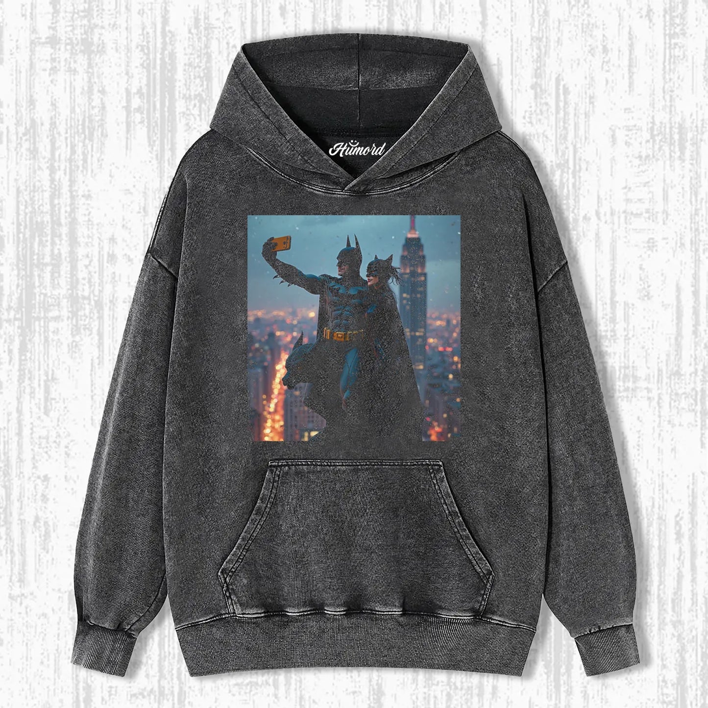 BATMAN AND CATWOMAN T-SHIRT