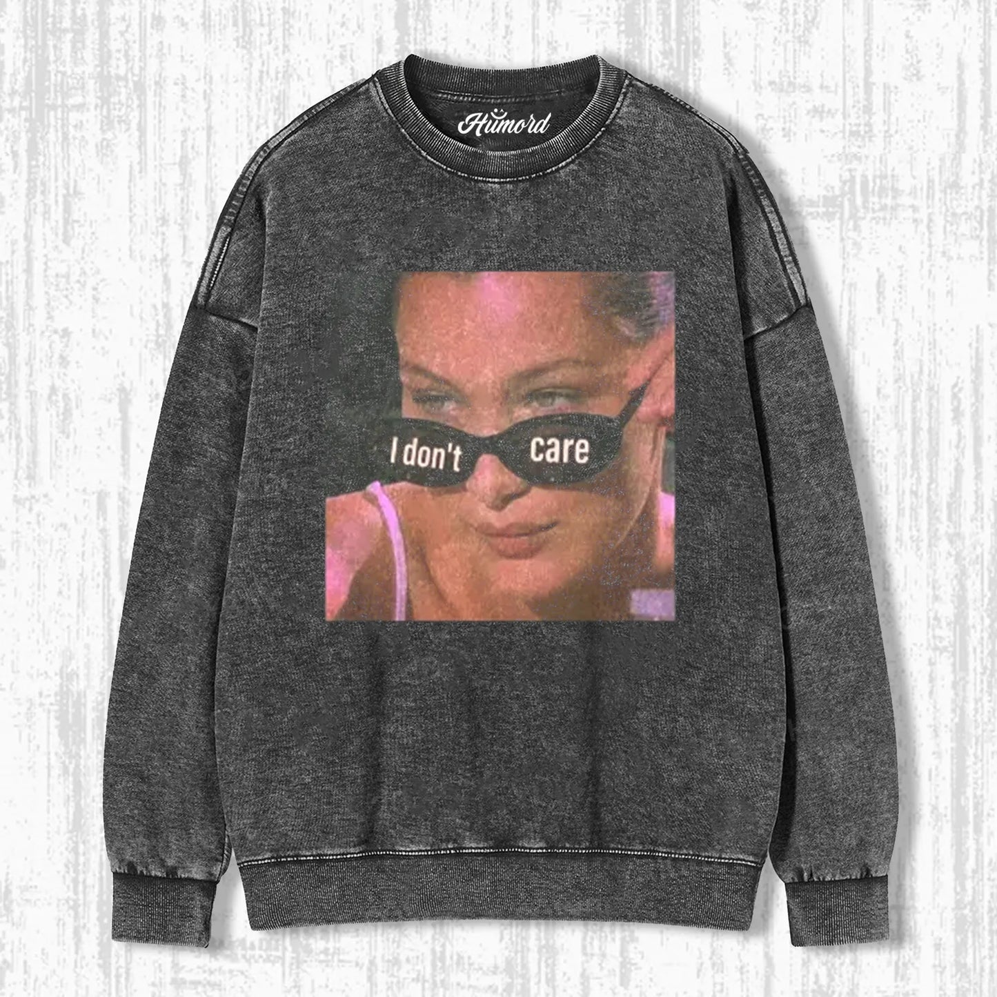 BELLA HADID I DON'T CARE T-SHIRT