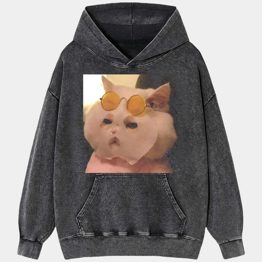 Beauty care cat 7.28 Tee