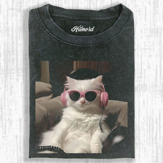 CUTE GIRLY CAT TEE