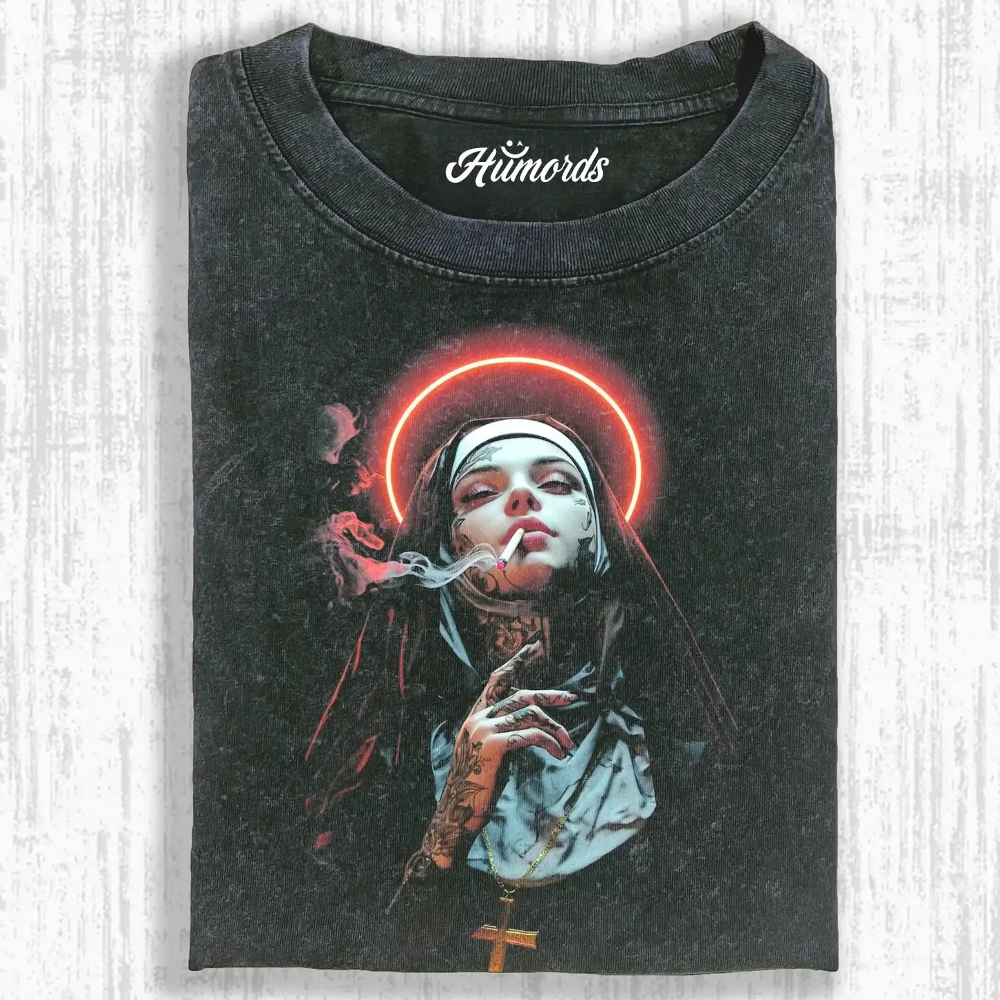 NUNS T-SHIRT