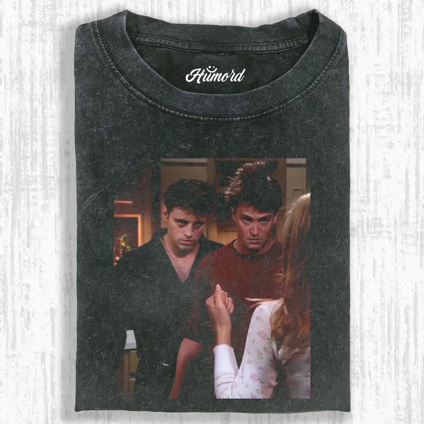 FRIENDS V6 TEE