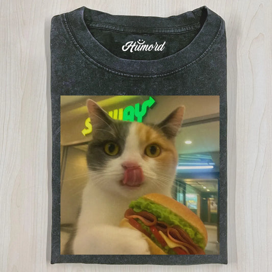 HAMBURGER CAT T-SHIRT