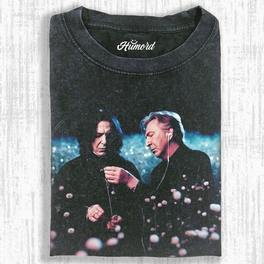 HP LISTENING TO MUSIC T-SHIRT