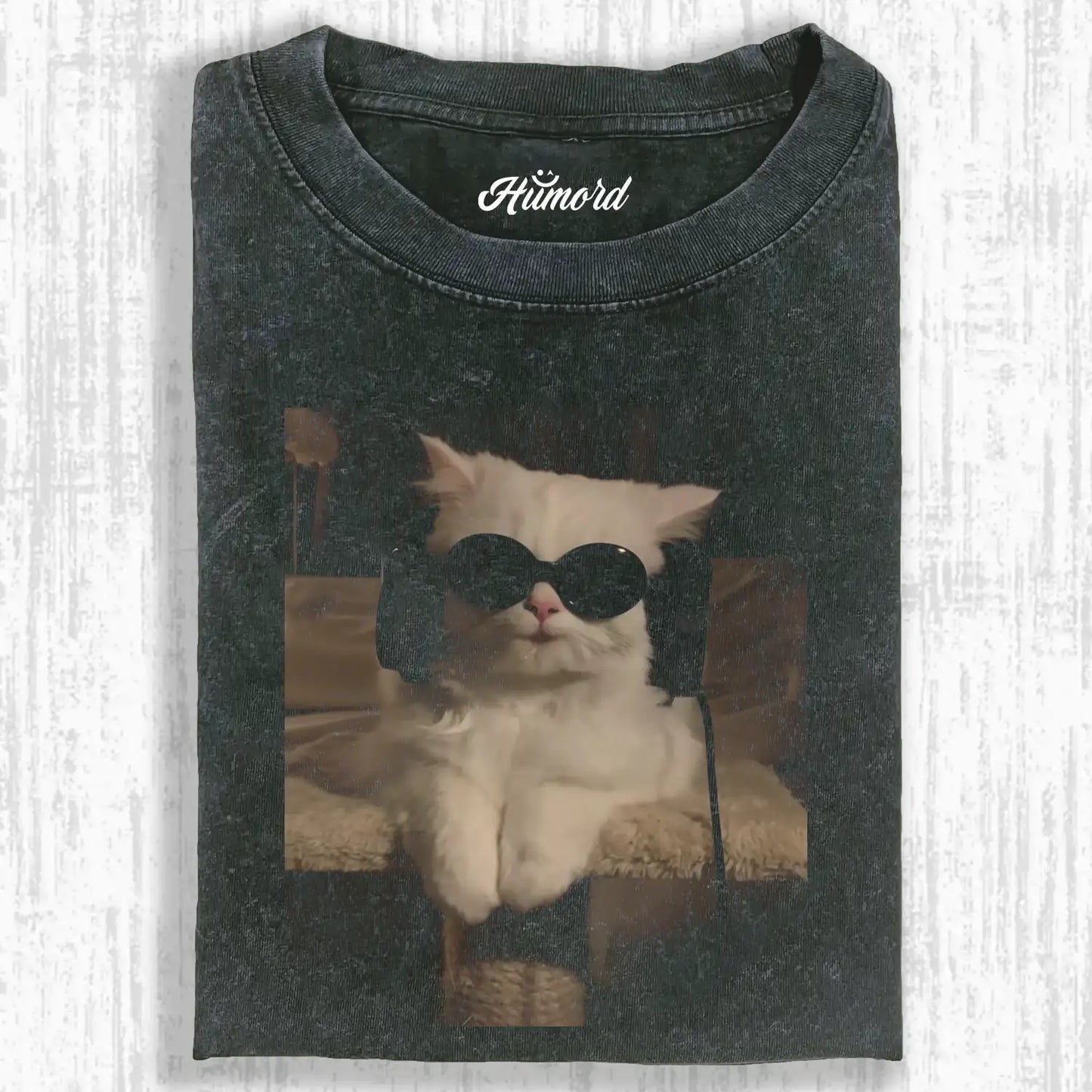 I AM LISTENING T-SHIRT