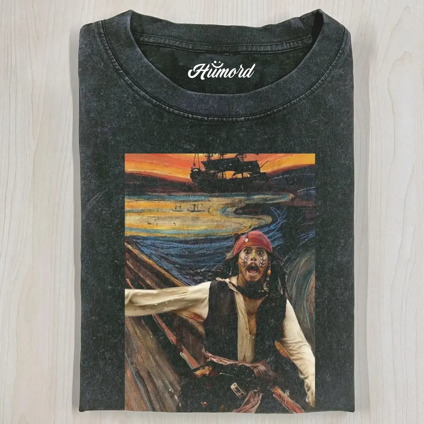 PIRATES OF THE CARIBBEAN  T-SHIRT