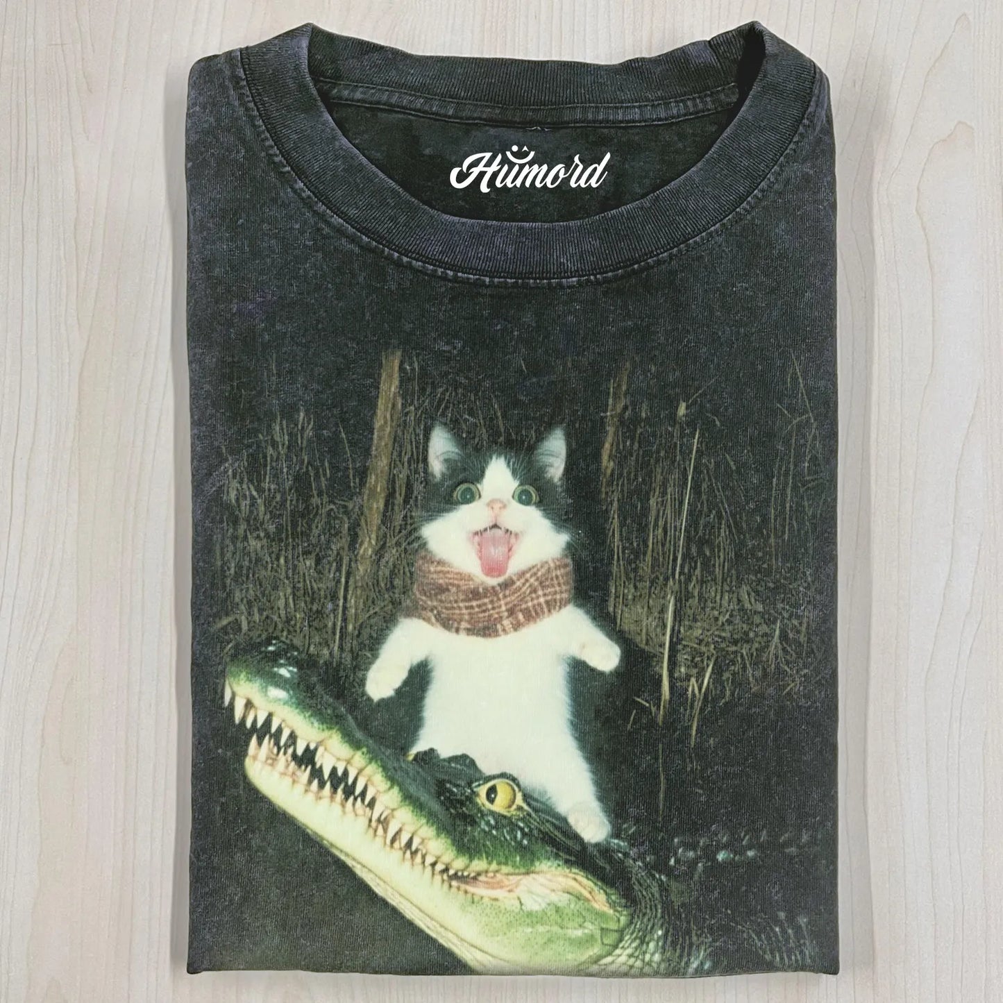 SCARING CAT T-SHIRT V1.1
