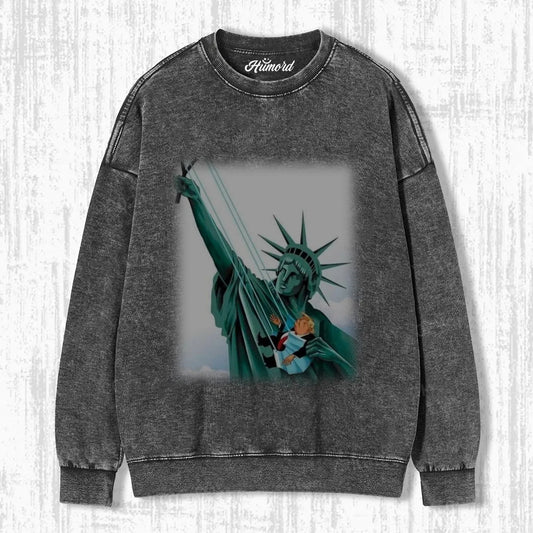 STATUE OF LIBERTY FUNNY T-SHIRT