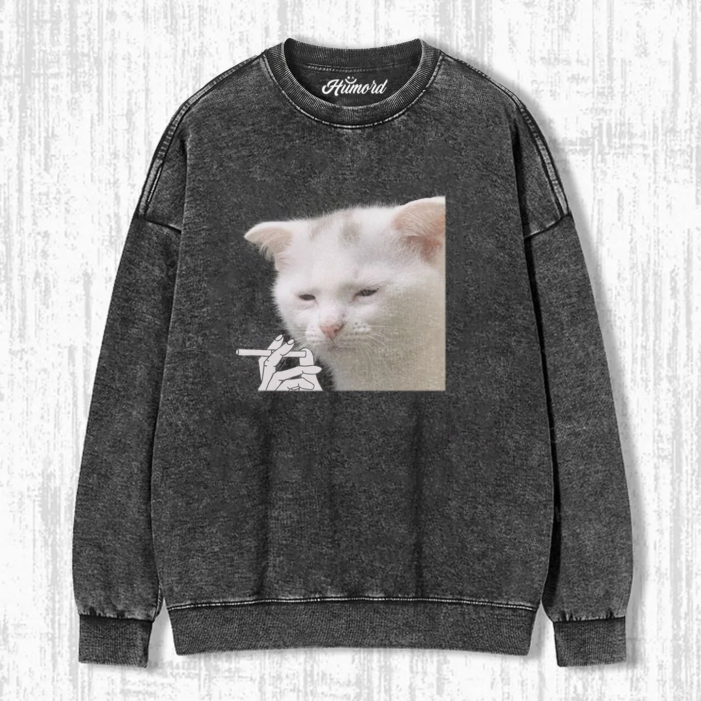 THE SMOKING CAT T-SHIRT