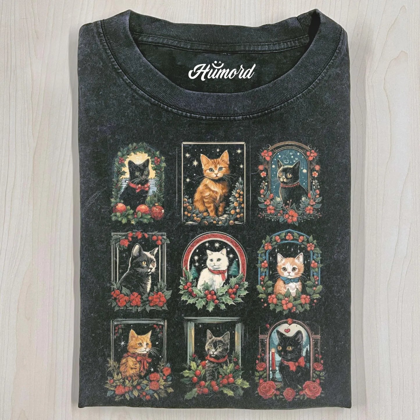VINTAGE CHRISTMAS CATS T-SHIRT