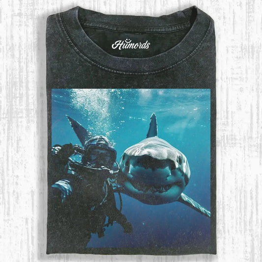WACKY SHARK T-SHIRT 1.4